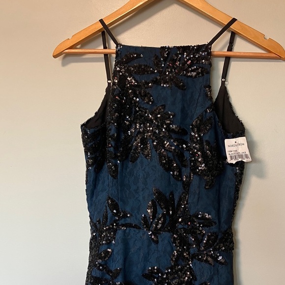 NWT Dress the Population Elegant Black and Blue Lace Sequin Dress - Picture 3 of 8